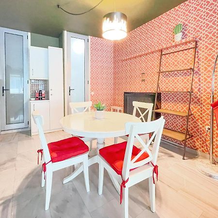 Loft 1 Bedroom Apartment In The Heart Of Athene Buitenkant foto